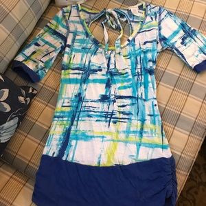 Maurice’s cut out tee